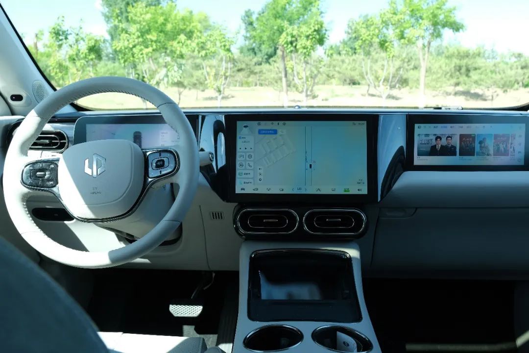 试完这三台纯电SUV，我都怀疑零跑根本不想赚钱？