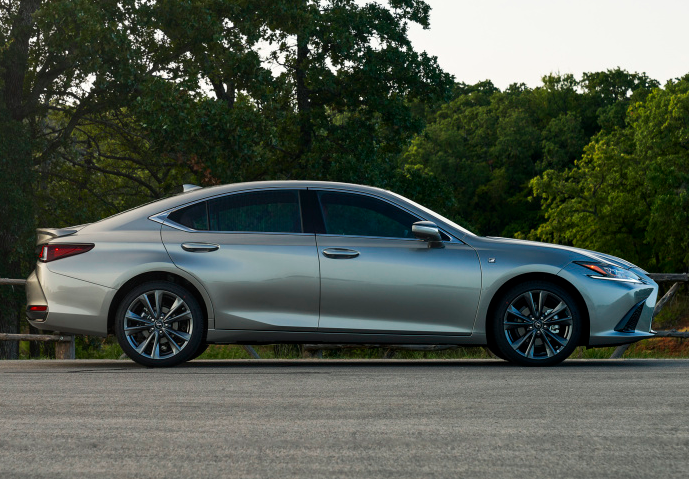 雷克萨斯es300价格(沃尔沃s90和雷克萨斯es) - 价格百科