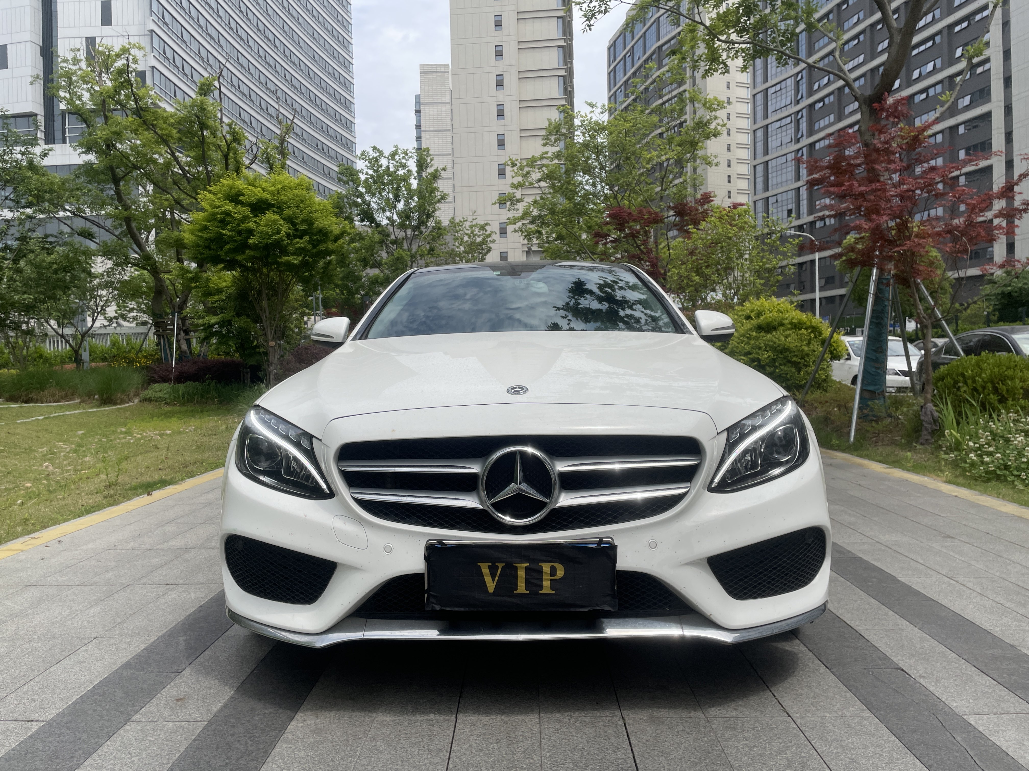 9万公里一手奔驰C200L，7.9秒破百，运动轿跑也能优雅出行？
