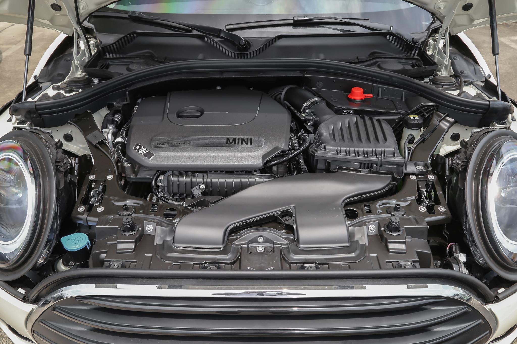 oneclubman很美好(玩格调还是玩底盘,详解mini clubman,月薪多少养得