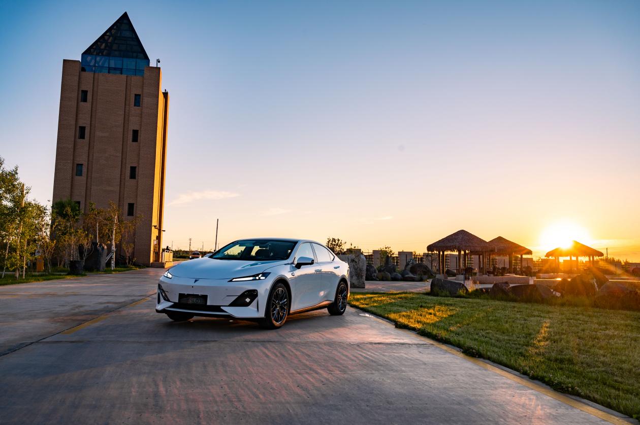 蜀锦视觉 | 长安深蓝SL03北疆24小时