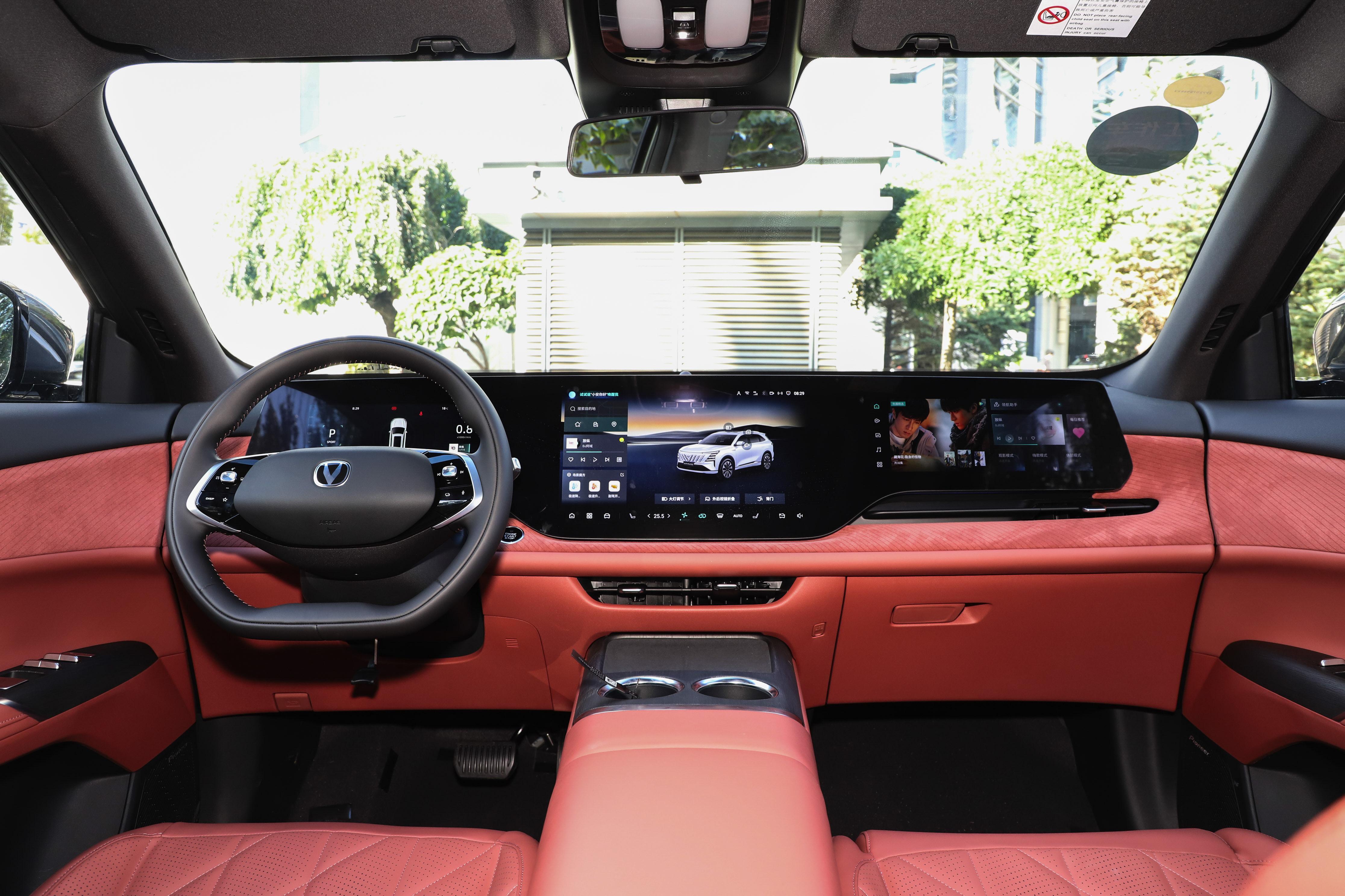 月销超2万，10万级SUV"卷王"来了，2.0T+爱信8AT，配女王副驾