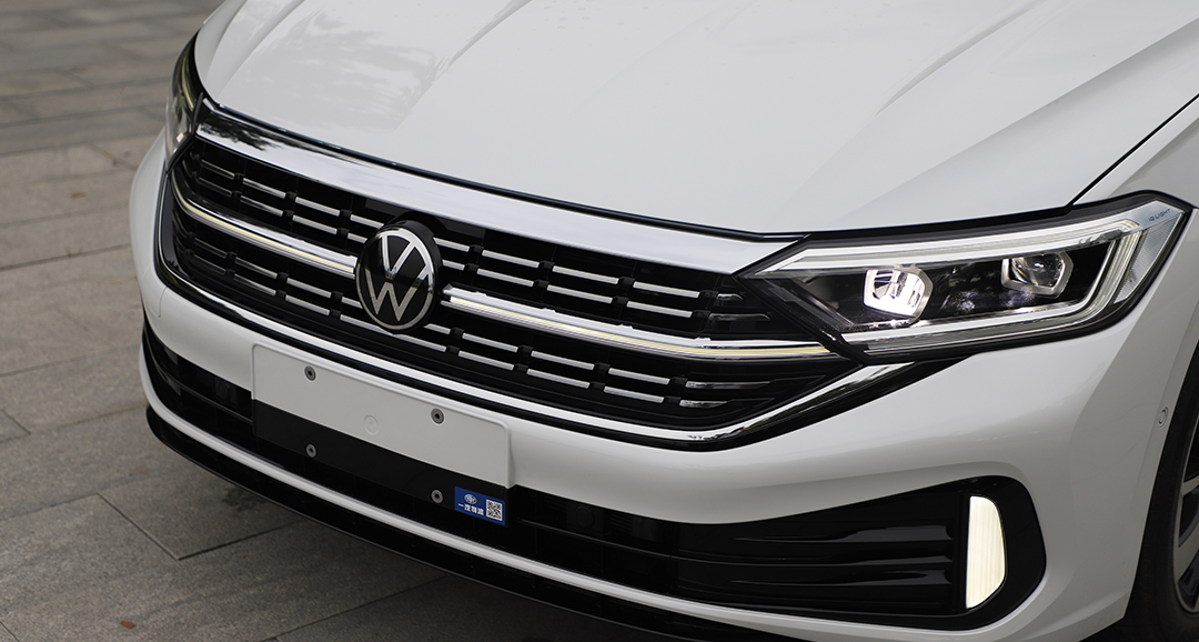 试驾一汽大众全新速腾300tsi