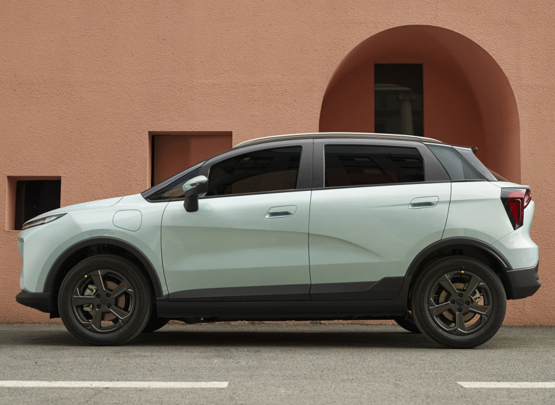 几何E预售8.78万元起，除了性价比，它还玩智能与创意