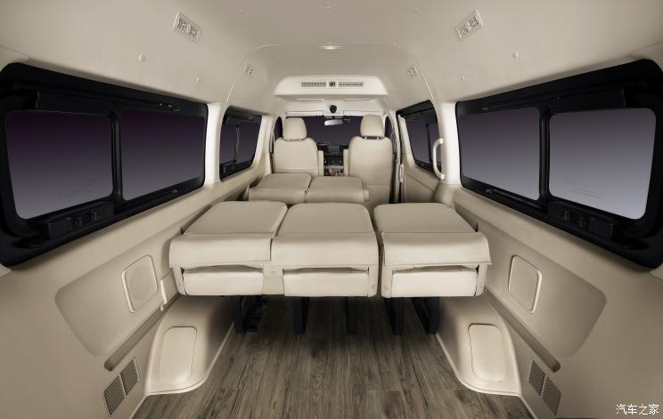 提供丰富的选装配置，售价24.18万起，详细解读 SEM DELICA轻型客车