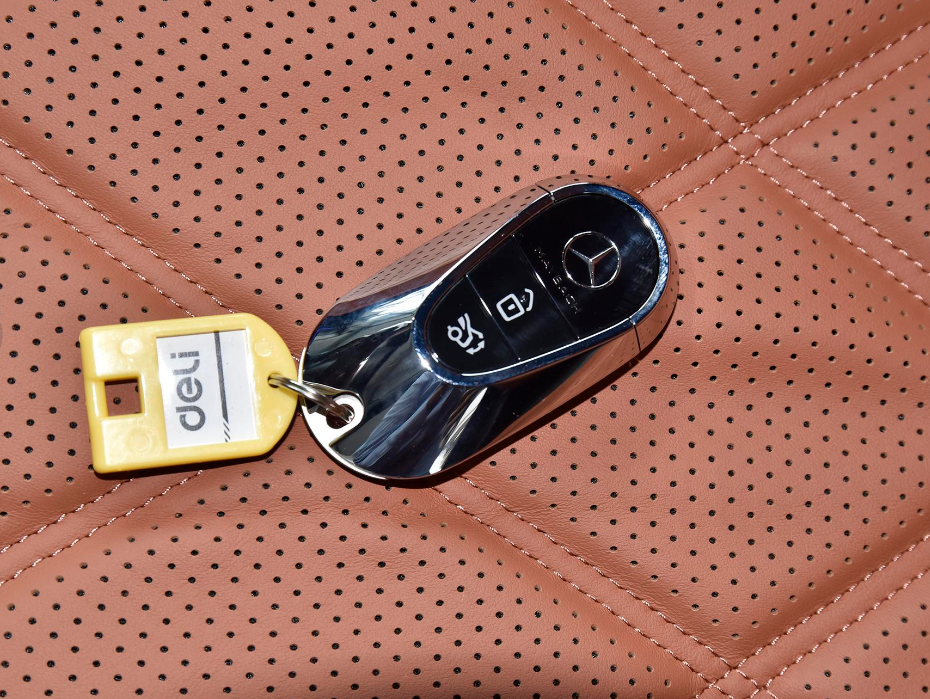 舒适区即无论四季2022款迈巴赫s480