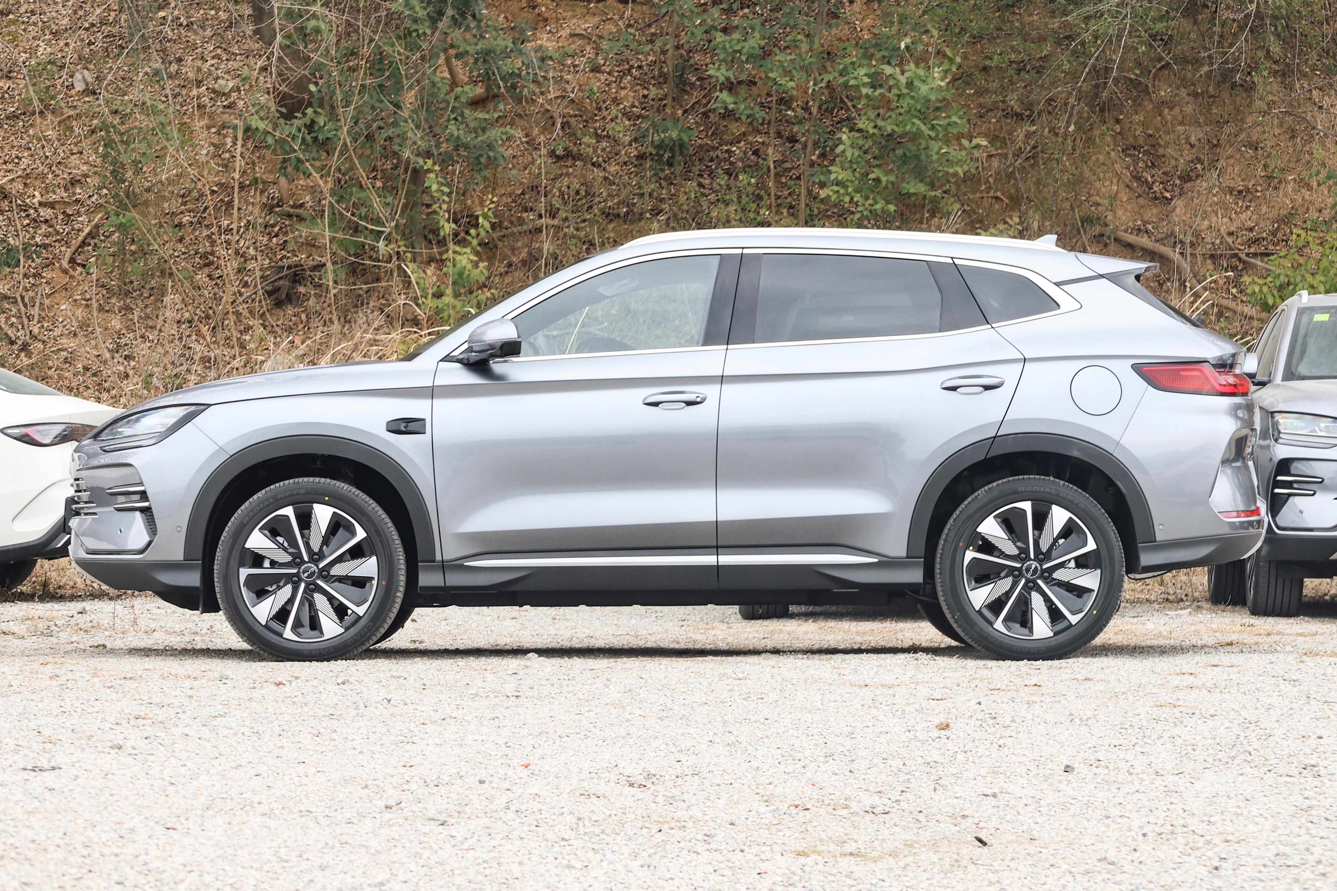 福特领睿 PHEV VS 比亚迪宋 Plus DM-i：谁更值得买？