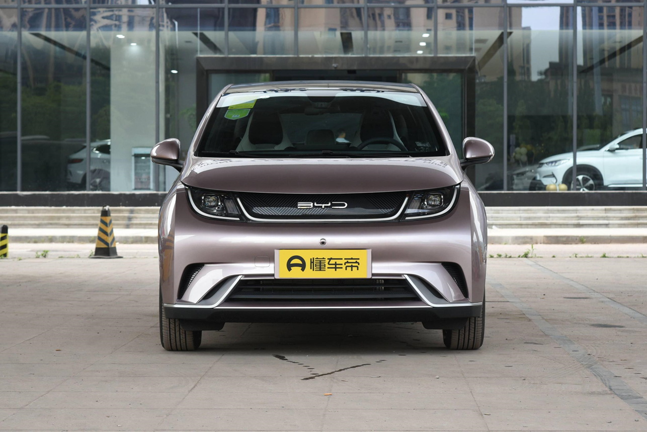 體驗比亞迪海豚，10萬級純電動車，年輕人用合適嗎，用起來貴嗎？