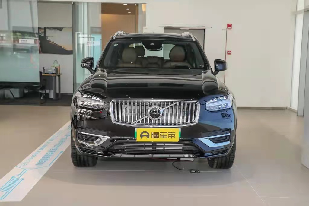 价格不变性能提升，来看新款沃尔沃XC90 RECHARGE表现如何？