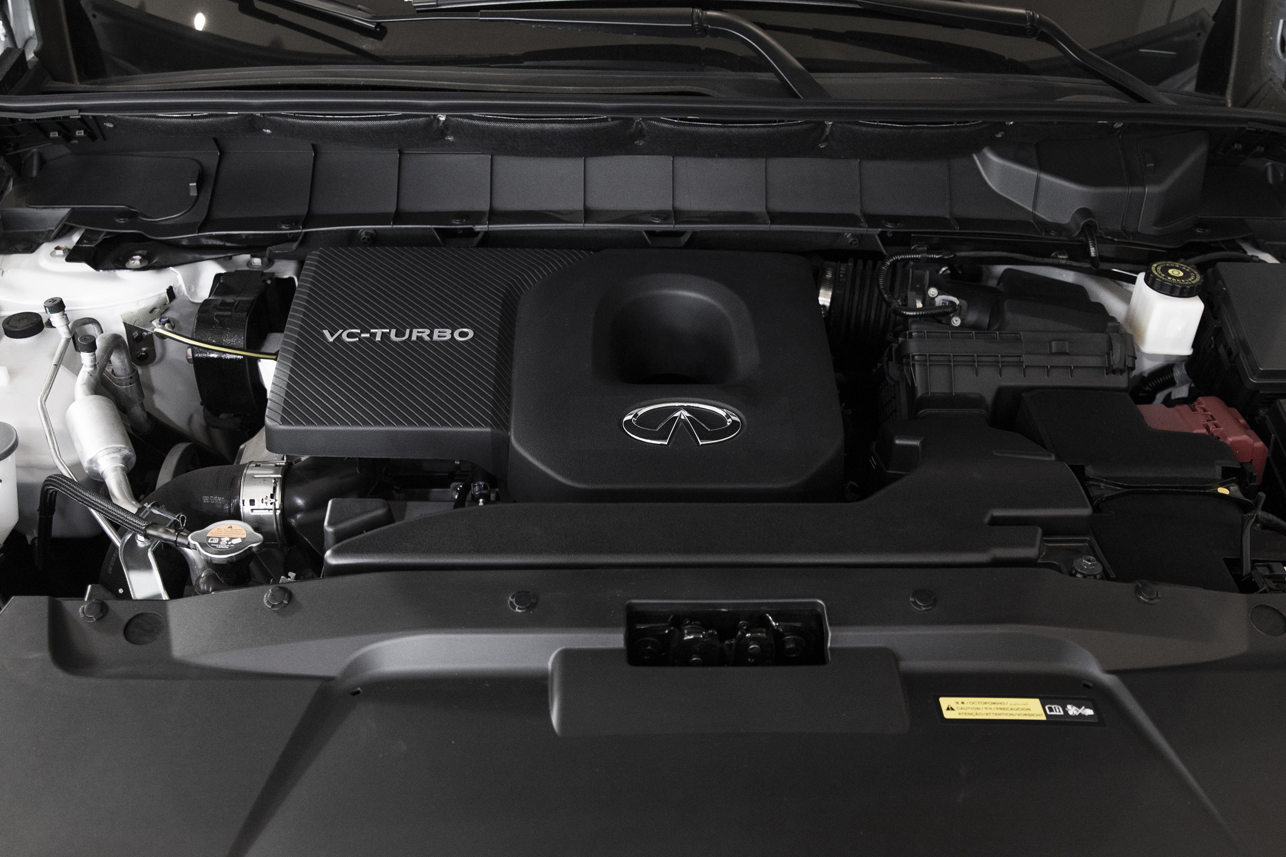 实力不输宝马X5，30万级豪华SUV，英菲尼迪QX60
