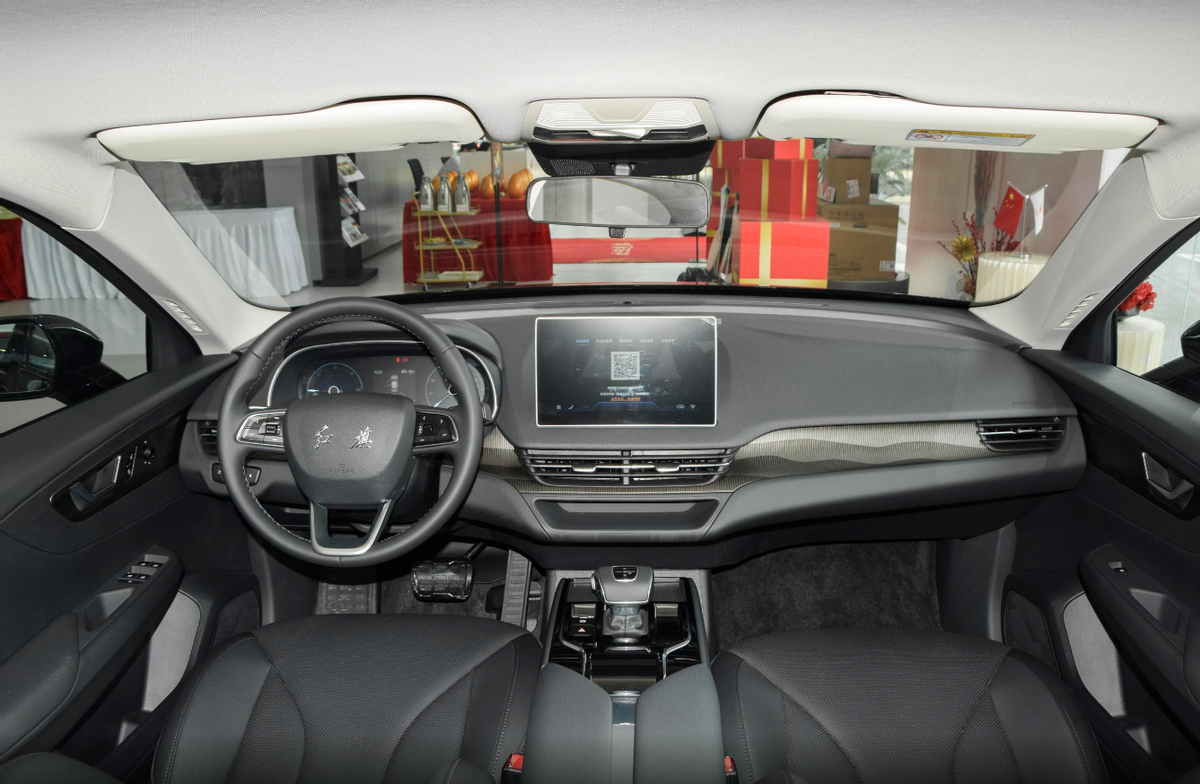 12.28万元起售，纯电续航431km，红旗E-QM5综合实力怎么样