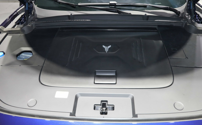 后生可畏！可油可电的岚图FREE到底真香在哪里