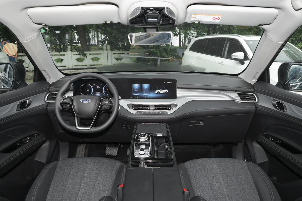 领裕平价销售16.98万元起 欢迎试乘试驾