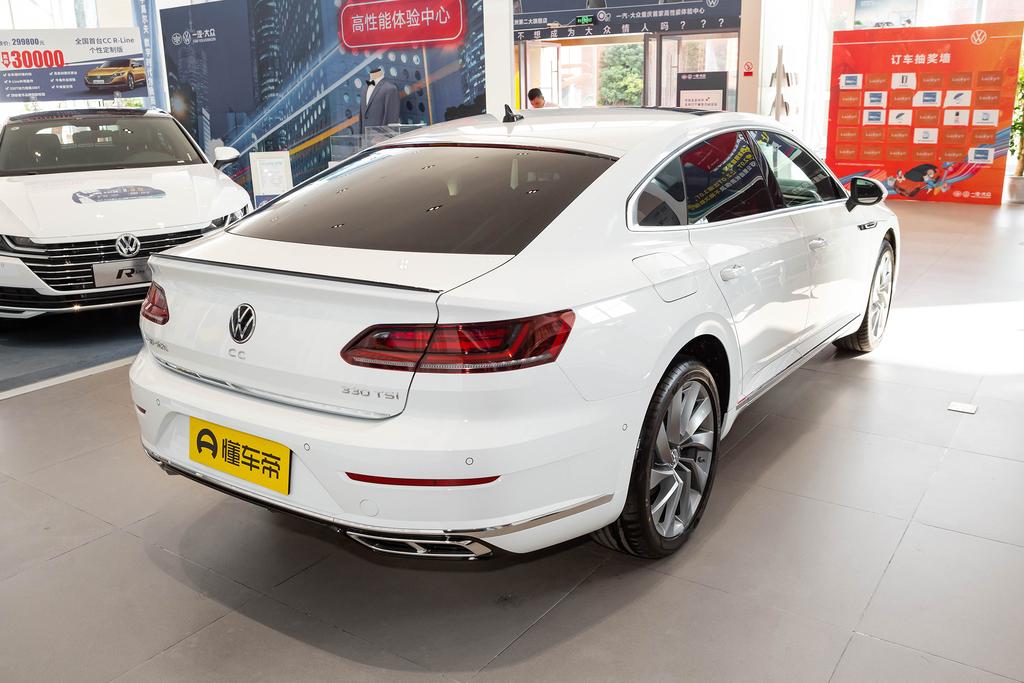 美至惊鸿-大众CC直降2.7万,店内现车