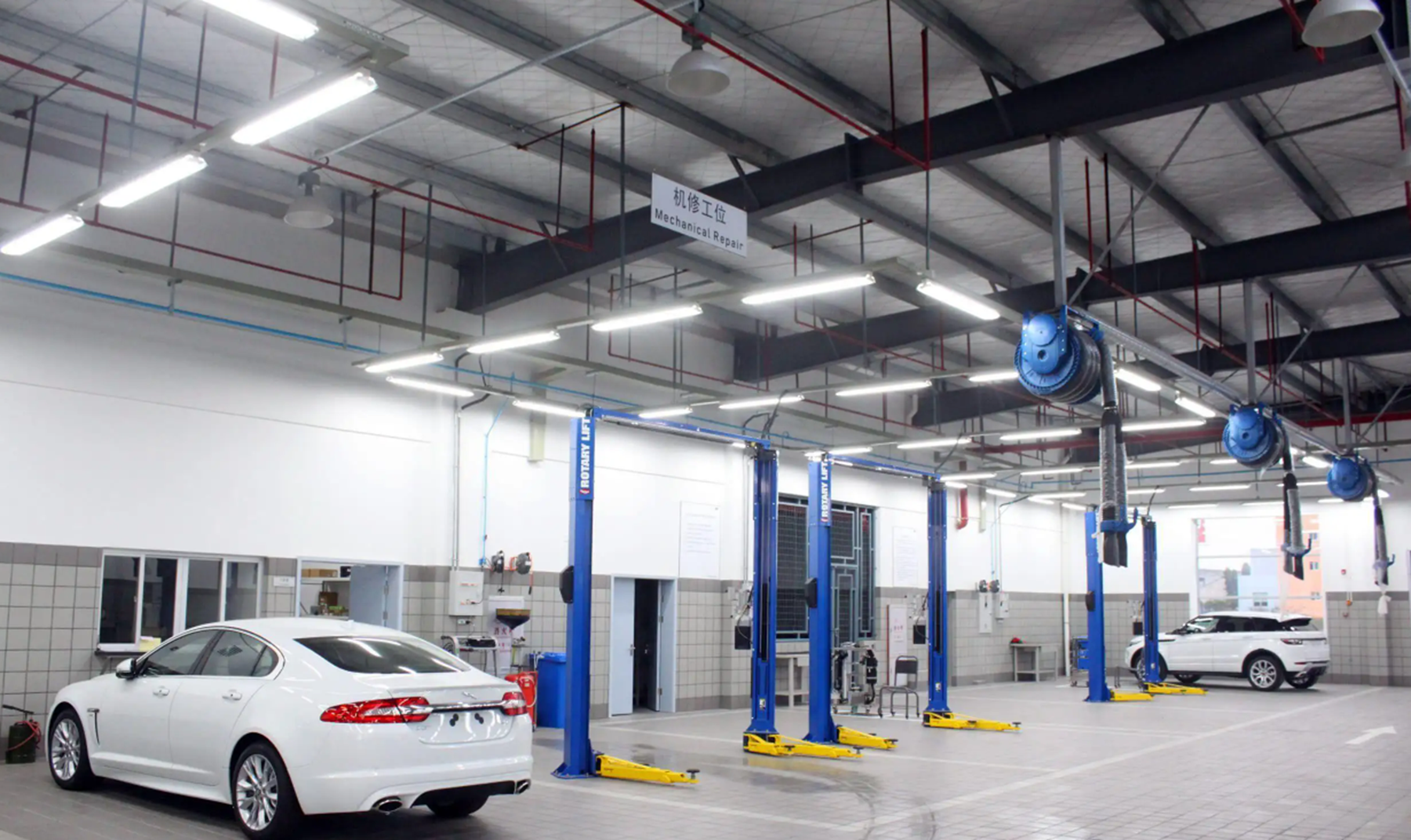 车子被剐蹭两次才明白4s店和修理厂的差距