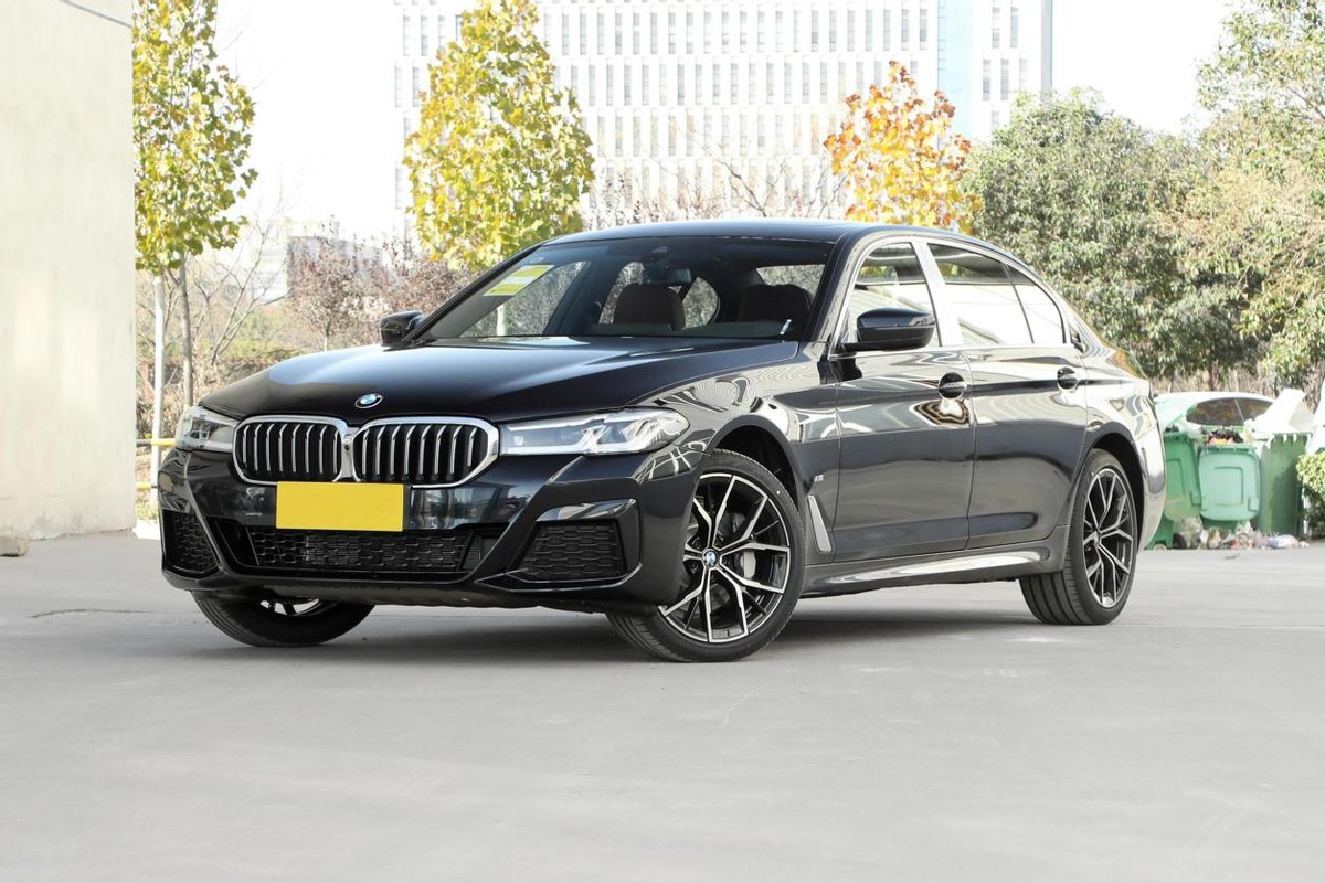 手握50万预算买豪华中大型轿车,宝马530li到底值不值得入手?
