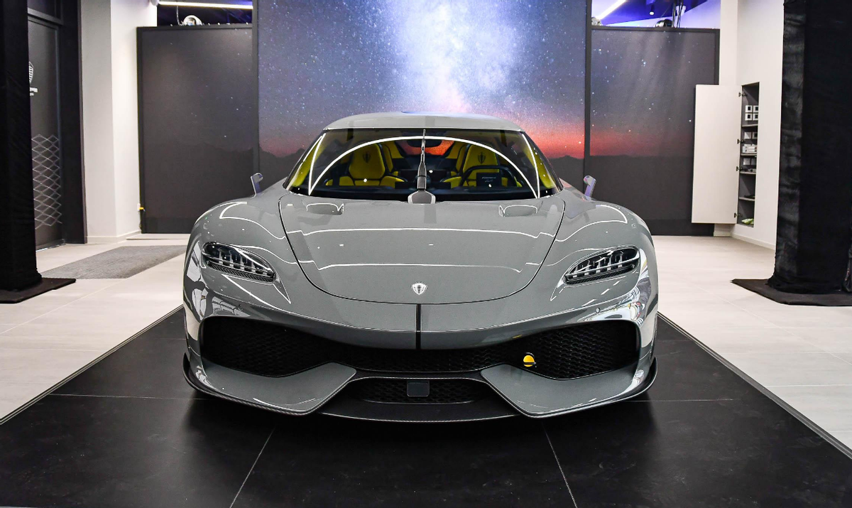 柯尼塞格多少钱一辆(指导价1980万,百公里加速1.