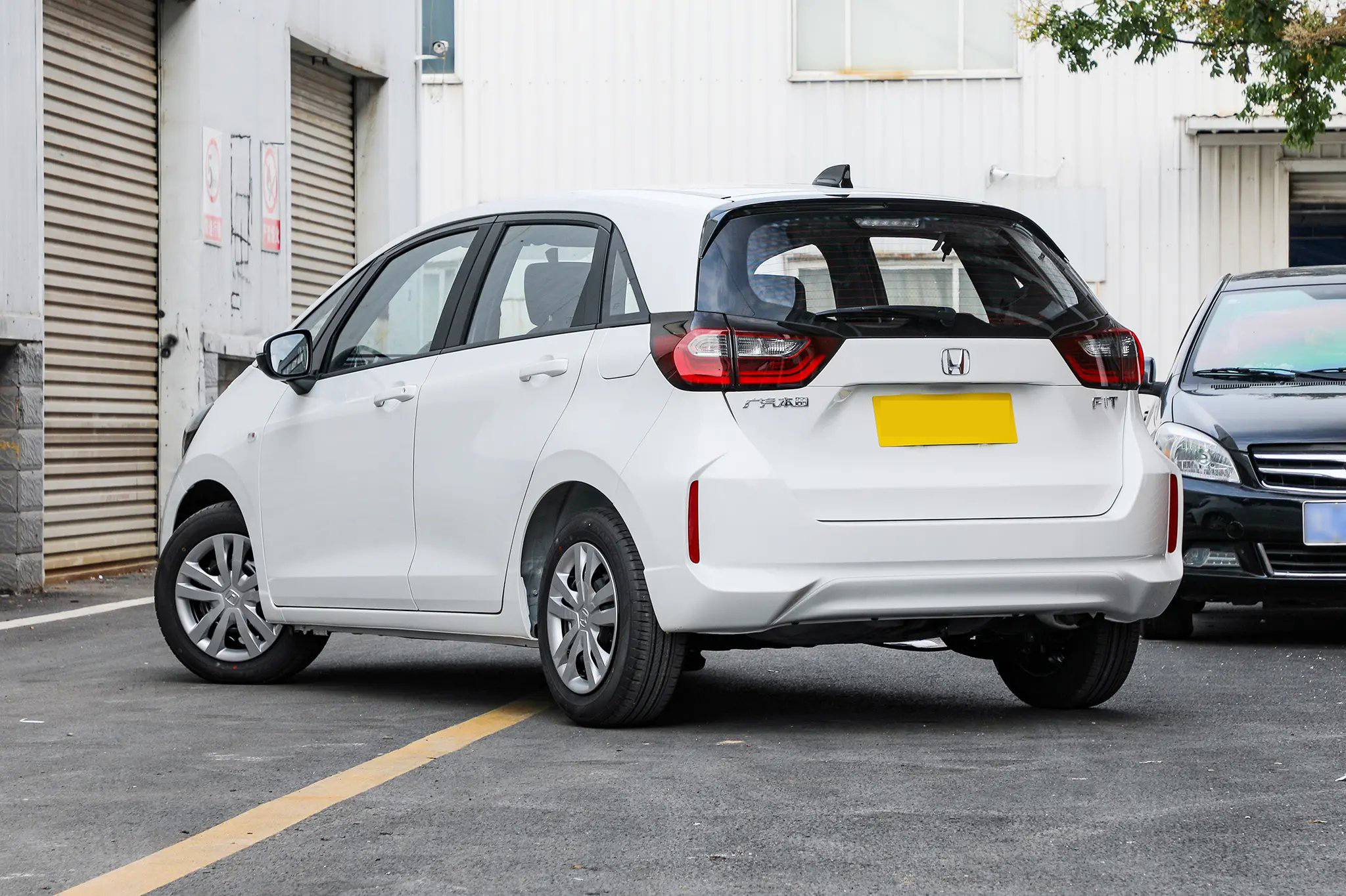 68万,131匹马力 cvt,动力充沛,实拍飞度潮享版