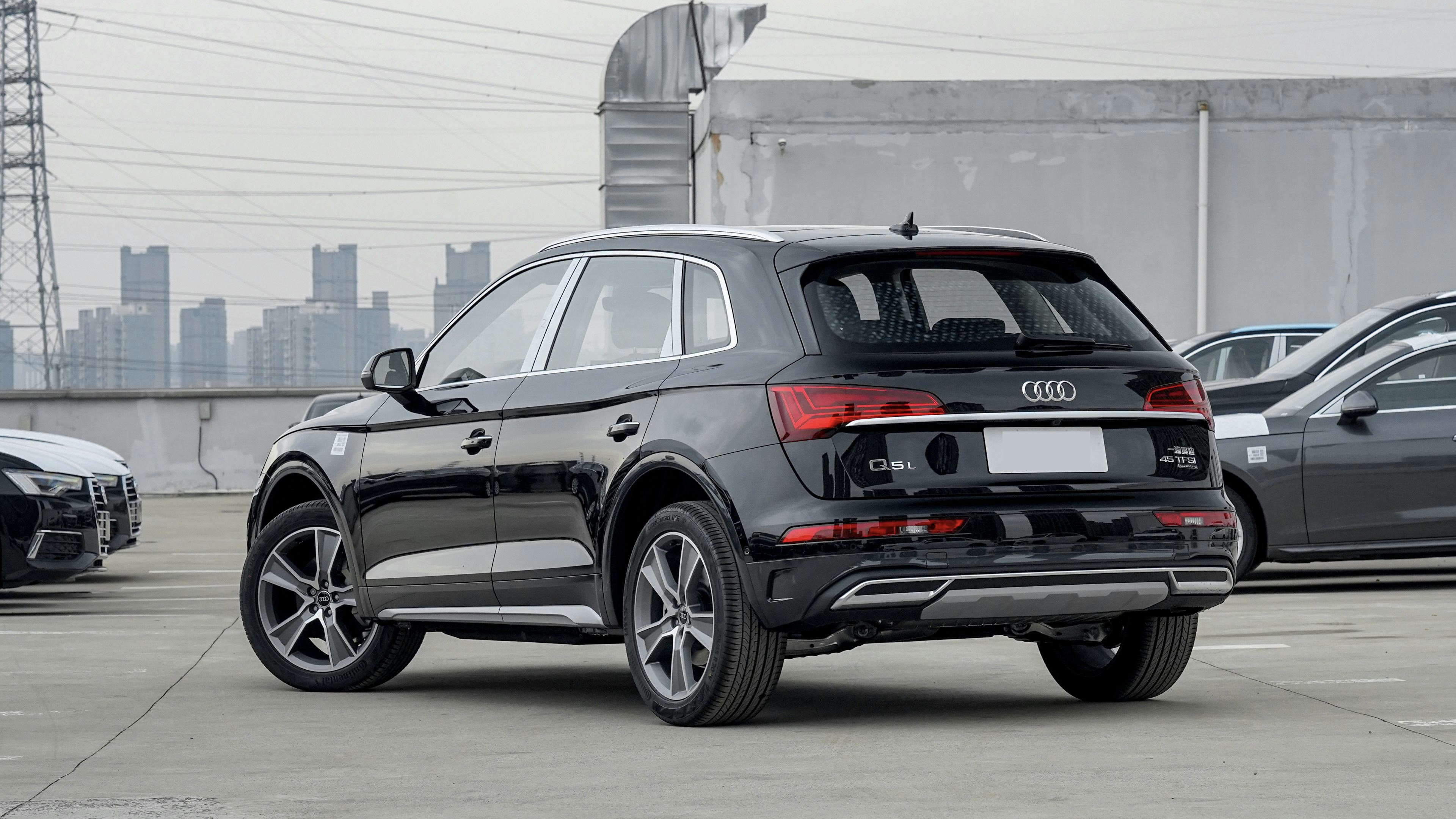 一汽大众奥迪价格(35万预算买大众还是奥迪) - 四帝国车市