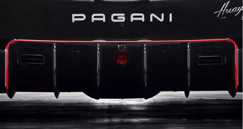 牧马人高地特别版即将预售；岚图MPV高清谍照曝光