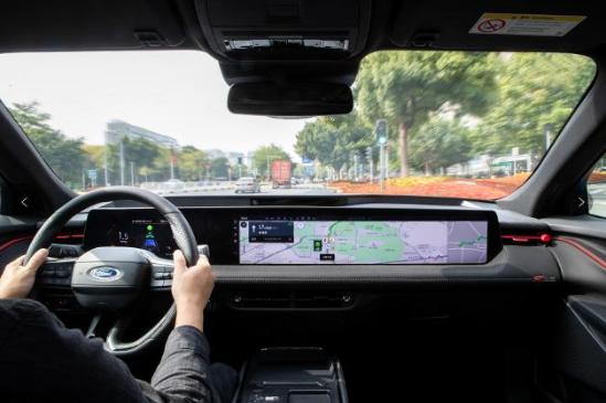 新一代蒙迪欧搭载福特车路协同帮你解决