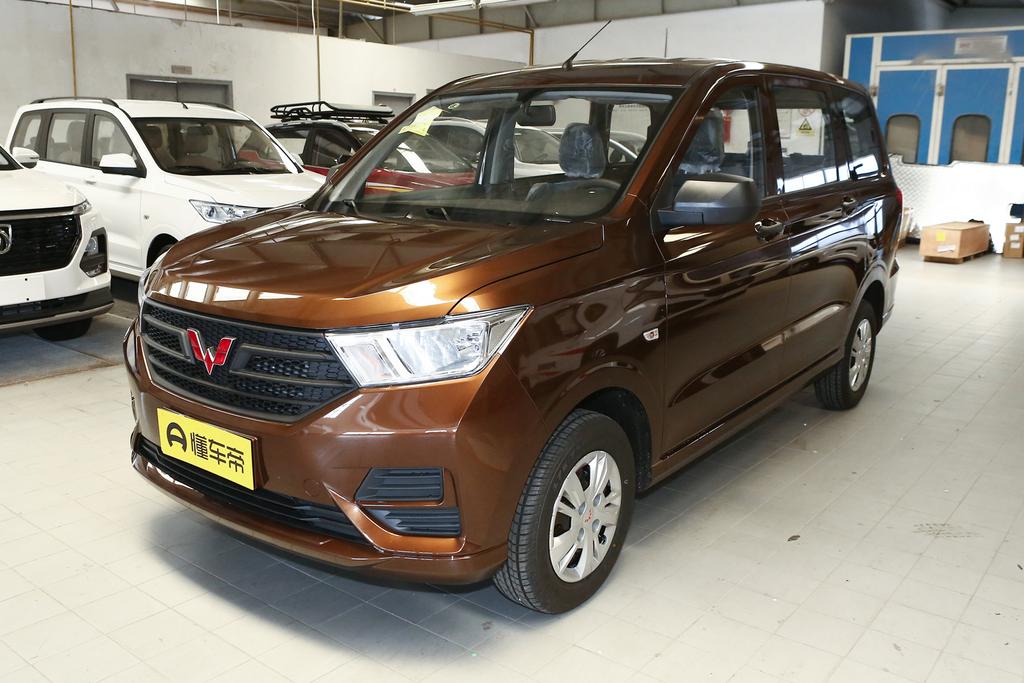 五菱宏光s价格表五菱宏光s钜惠1000元