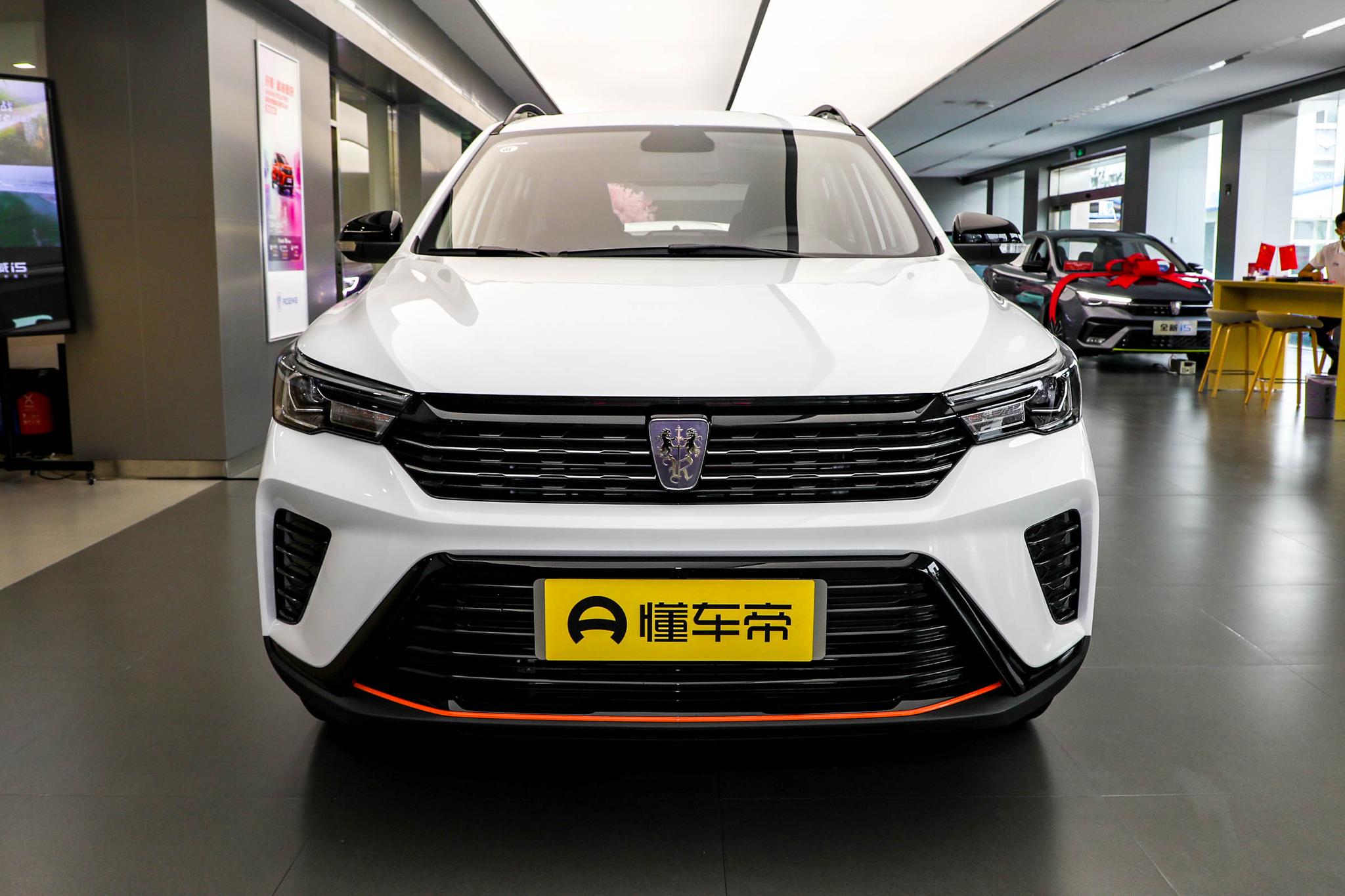 详解荣威rx3,8.98万配1.6l cvt还带全景天窗,比合资差在哪?