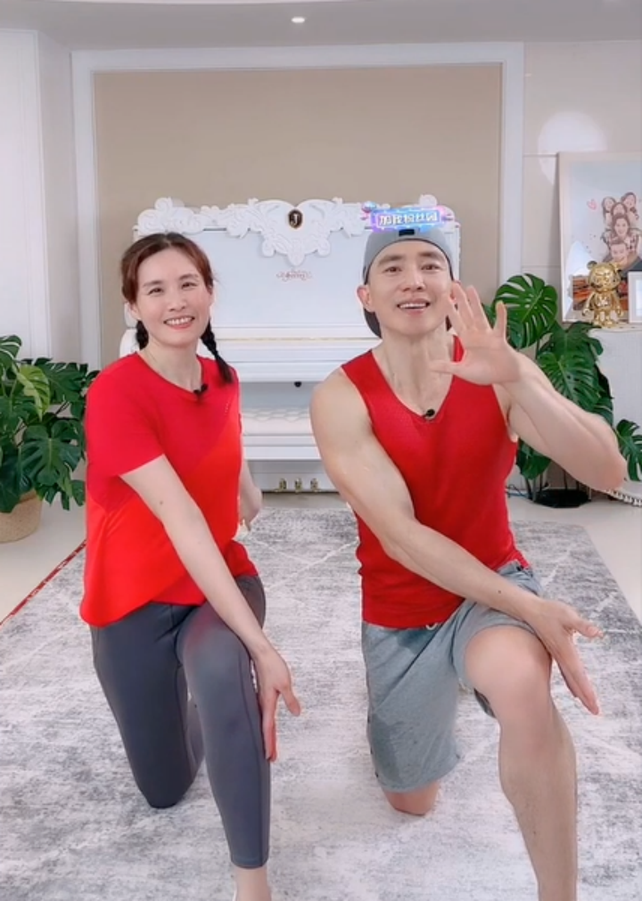 雪铁龙太会营销了！刘畊宏喊话“他的女孩”：快来打卡凡尔赛
