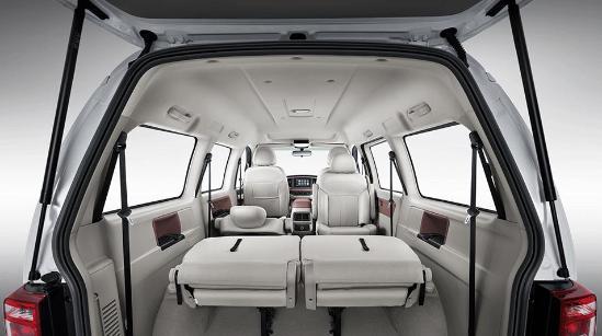 油价居高不下 8分钱一公里的菱智M5EV