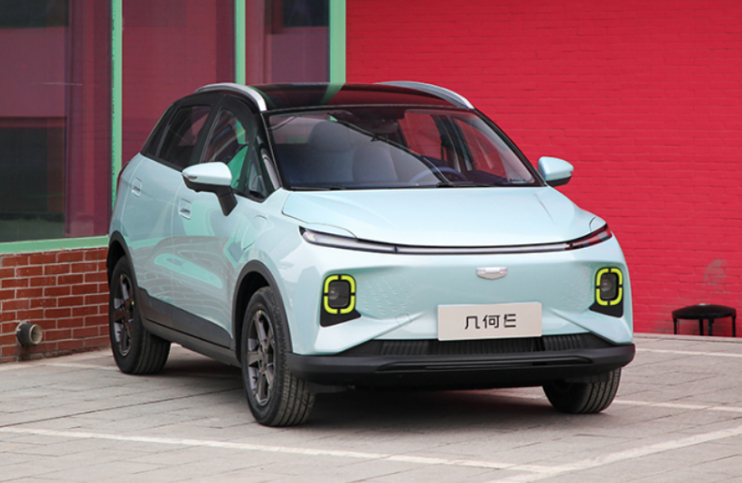 几何E预售8.78万元起，除了性价比，它还玩智能与创意