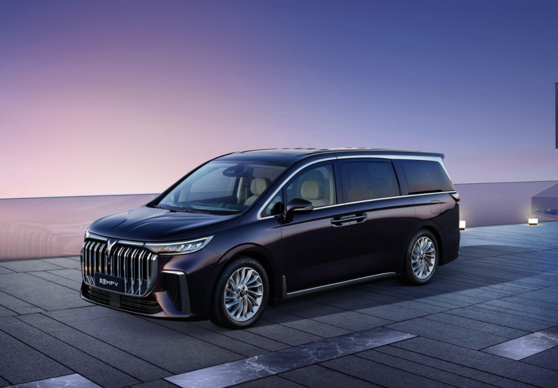 将高端玩到极致，岚图梦想家定价会超50万吗？