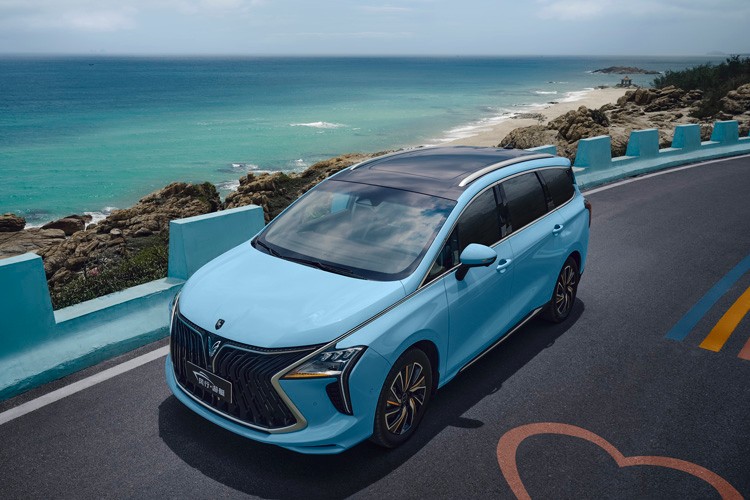 7座MPV新标杆 东风风行·游艇正式发布