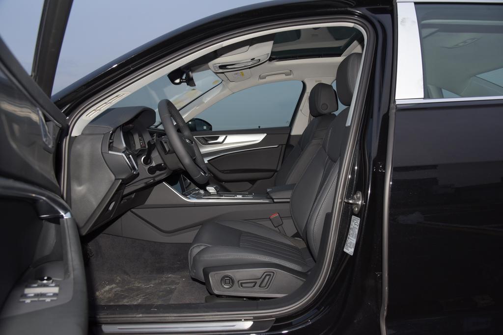 哈尔滨奥迪A6L限时大促, 购车优惠4.2万元