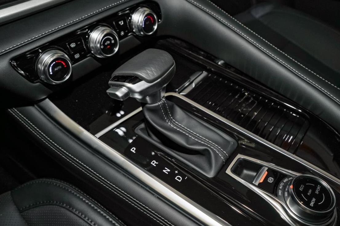 中大型七座SUV，长安CS95适合家用吗？全方面评测！