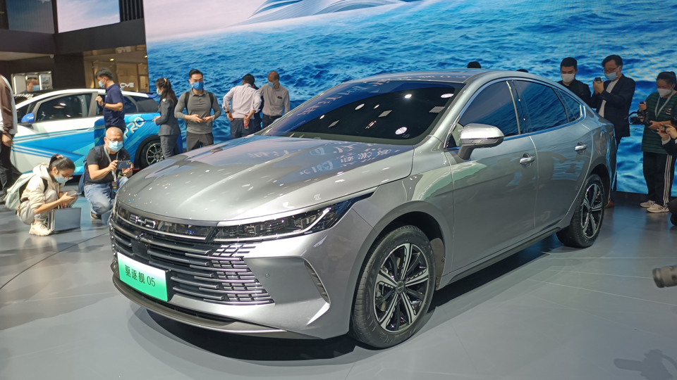 广州车展：坦克大定破1.5万台，中国车这次让人上头