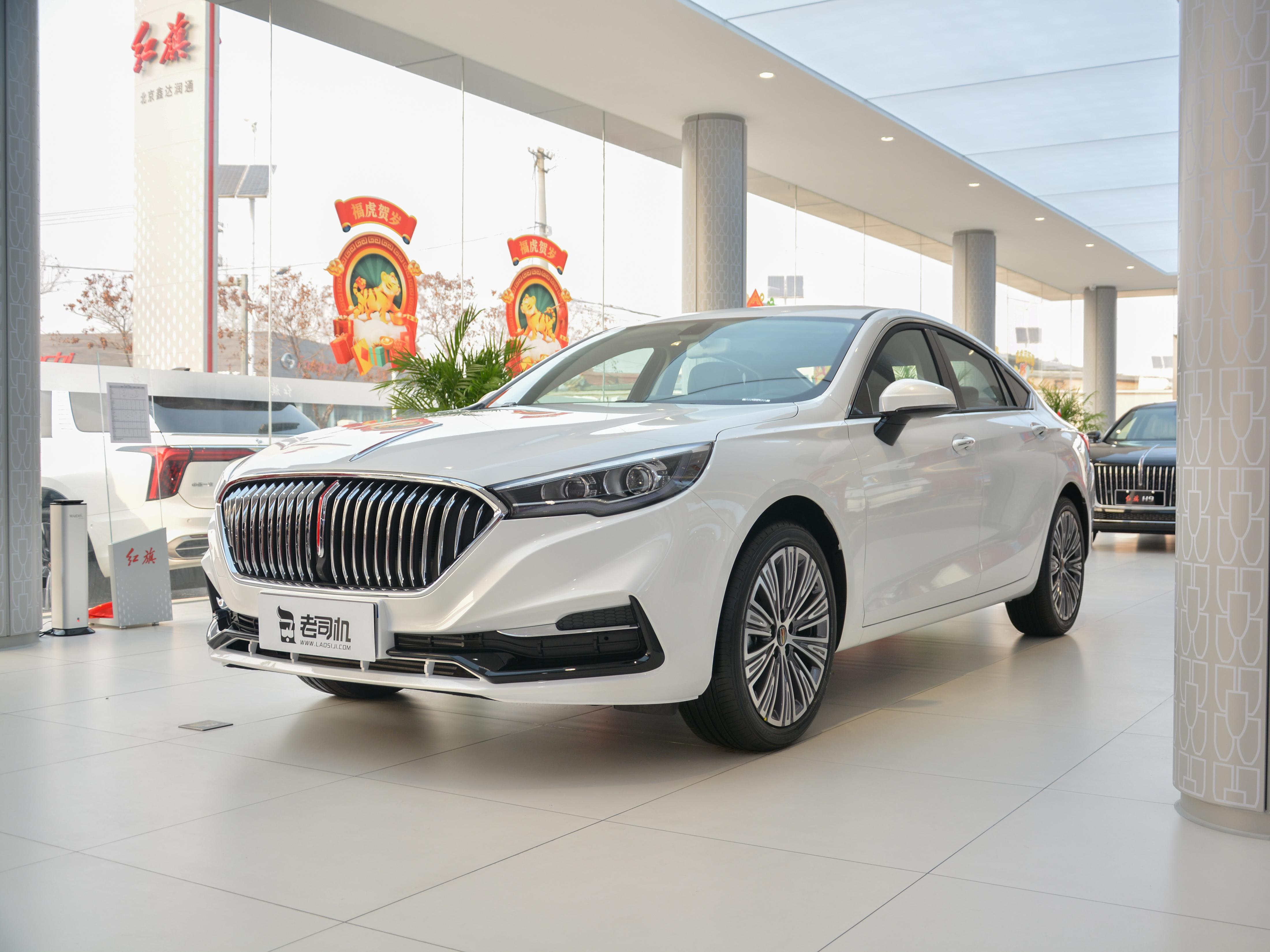 58万起,竞争激烈的紧凑型车,悬浮屏幕, 实拍红旗h5