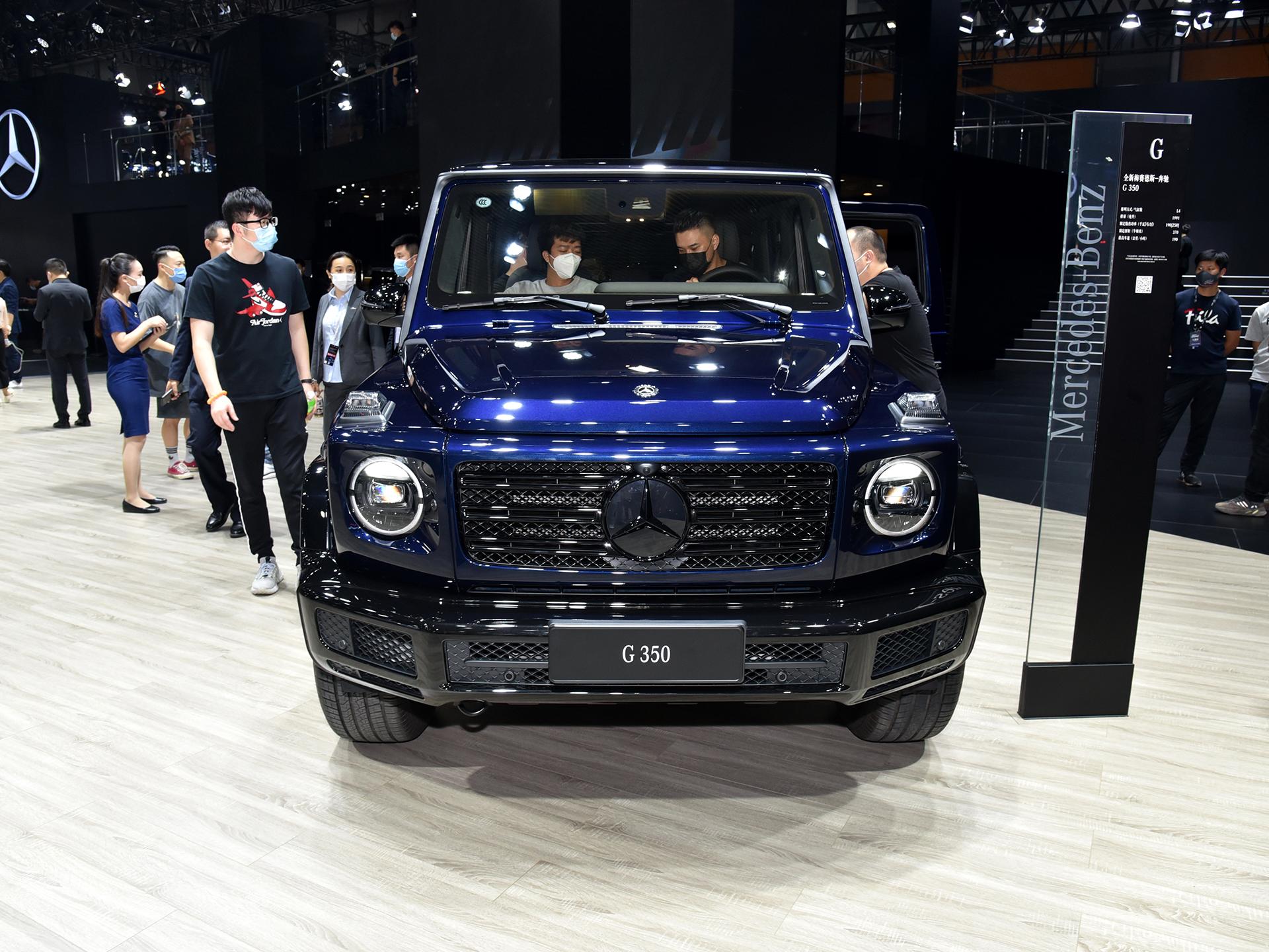 40年历史,方盒子外观,男女都爱,实拍奔驰g级