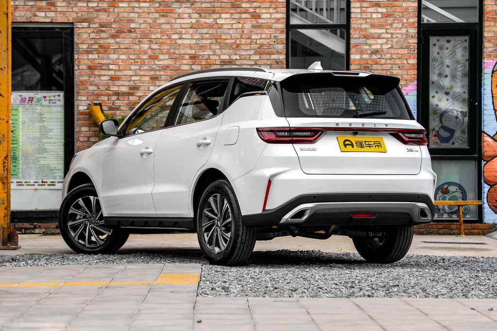 7万级超值精品suv—吉利远景x6