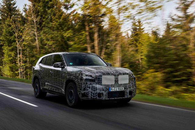 加速电动化发展，BMW M引领高性能电动豪华新篇章