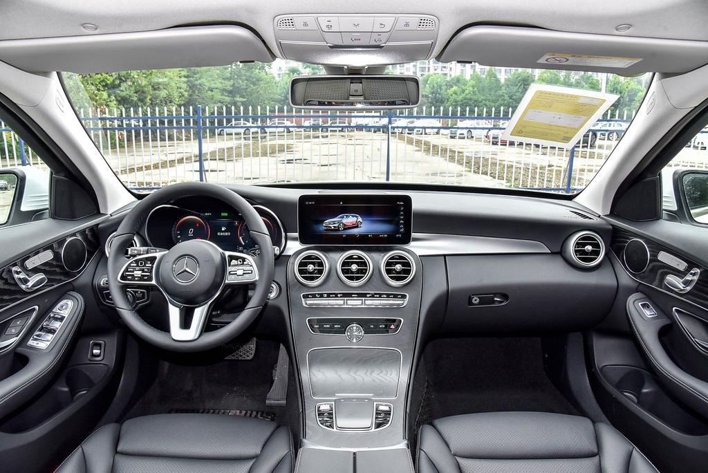 汕头奔驰C级(进口)限时大促, 最高优惠65000元