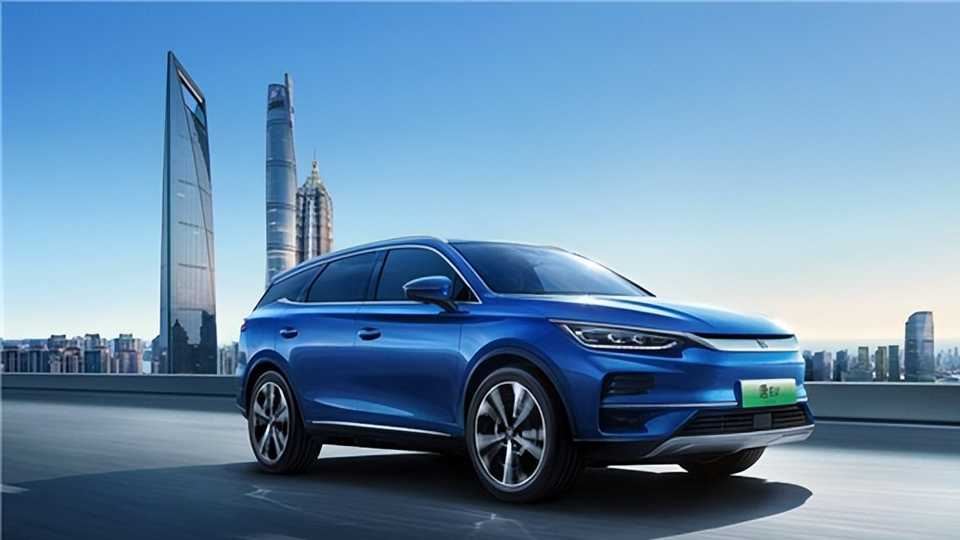 老款唐EV养车600元/月，新款续航涨了100km左右，还省钱吗？