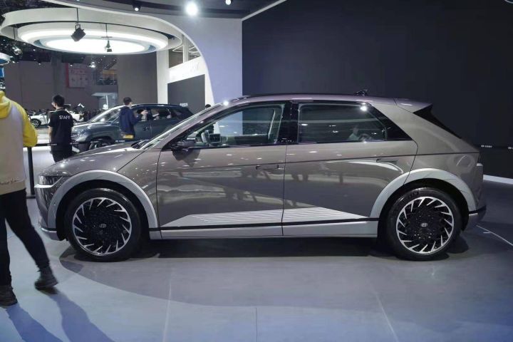 盘点目前全球纯电平台新能源汽车
