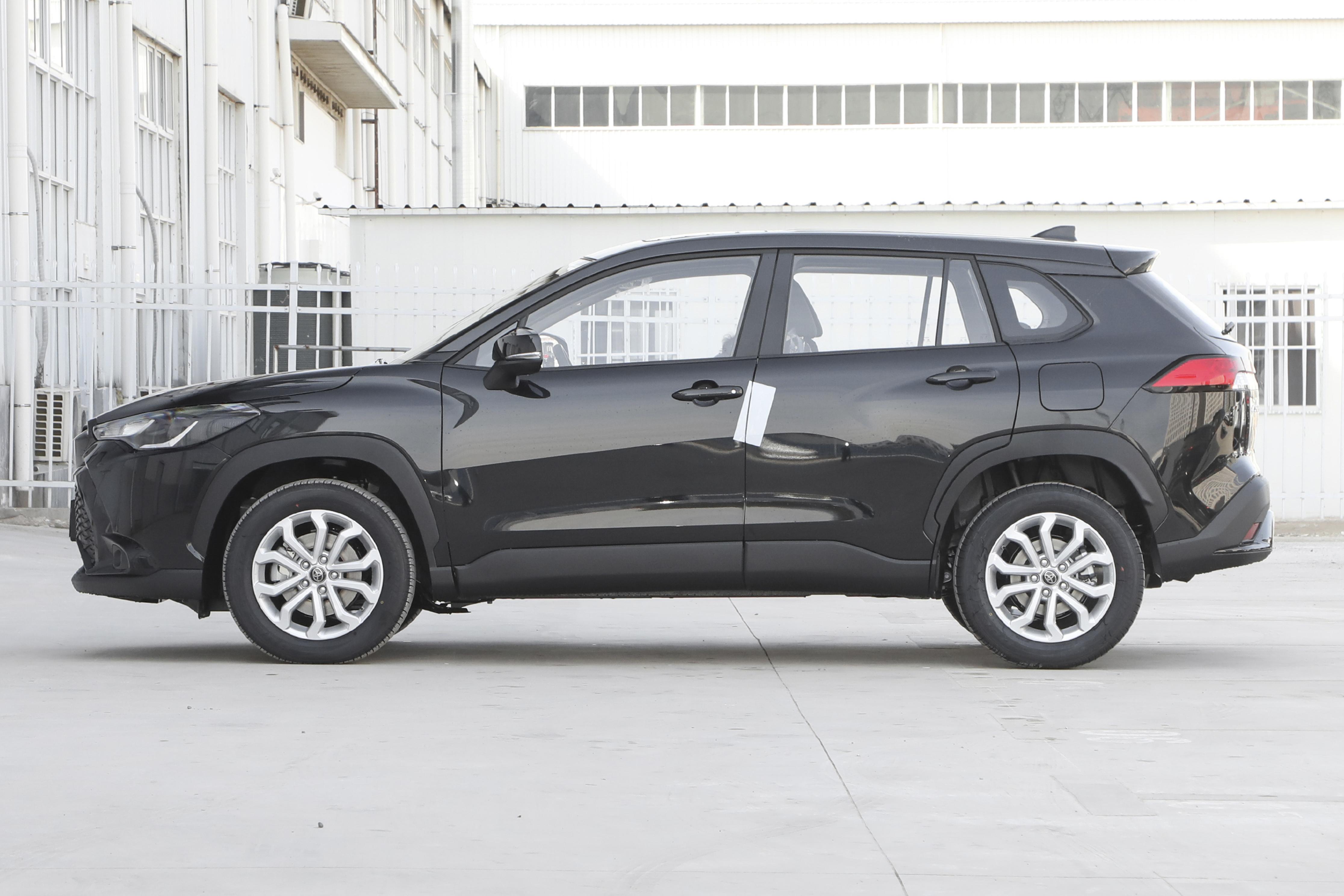 丰田小型suv10万(丰田suv报价)