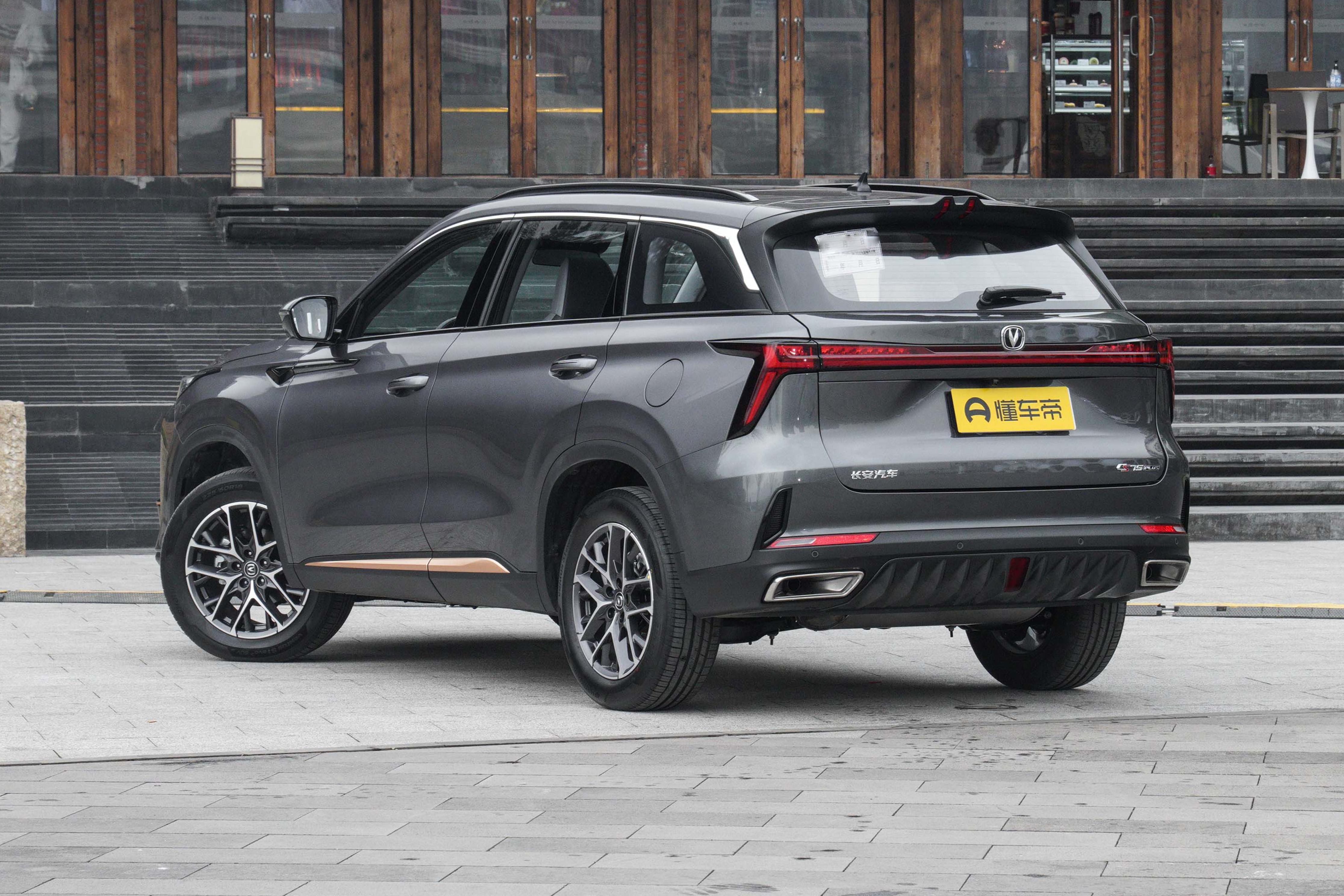 越野车价格排行榜(越野车价格及图片)_友友