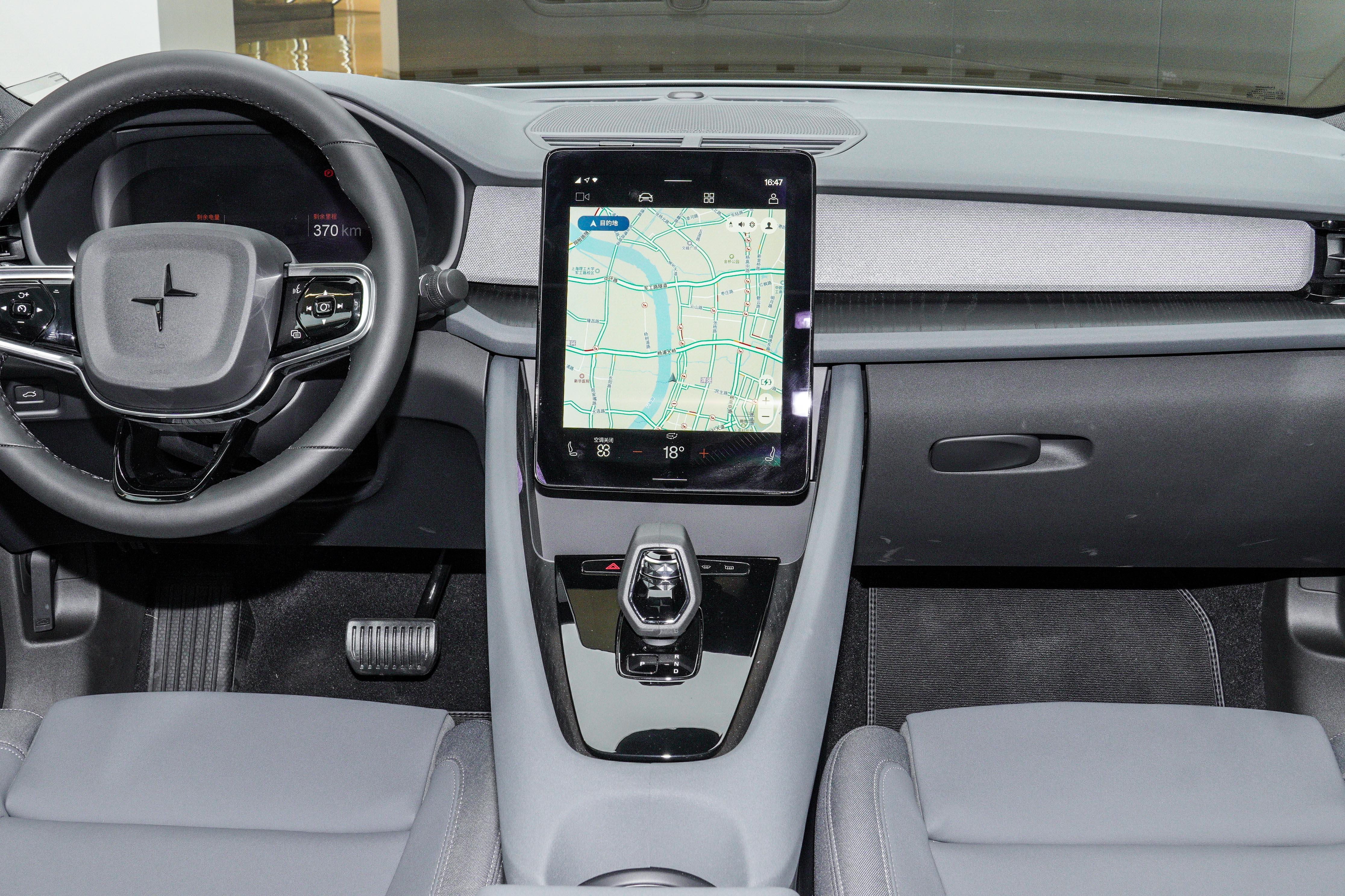 Polestar 2，纯电车型，续航485km，指导价25.78万，值得入手吗？