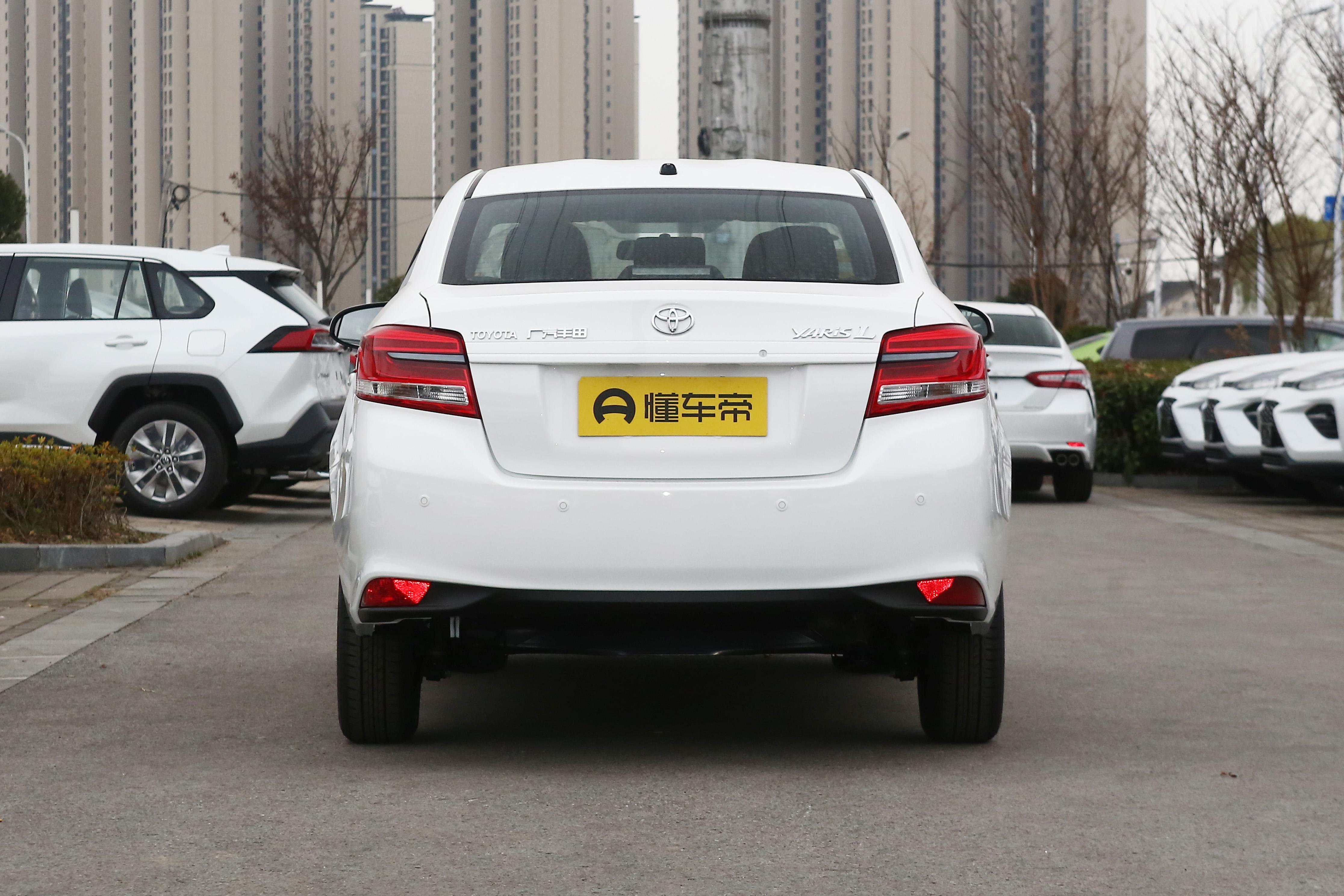 丰田威驰1 3怎么样(预算"吃紧"想买台合资三厢轿车?