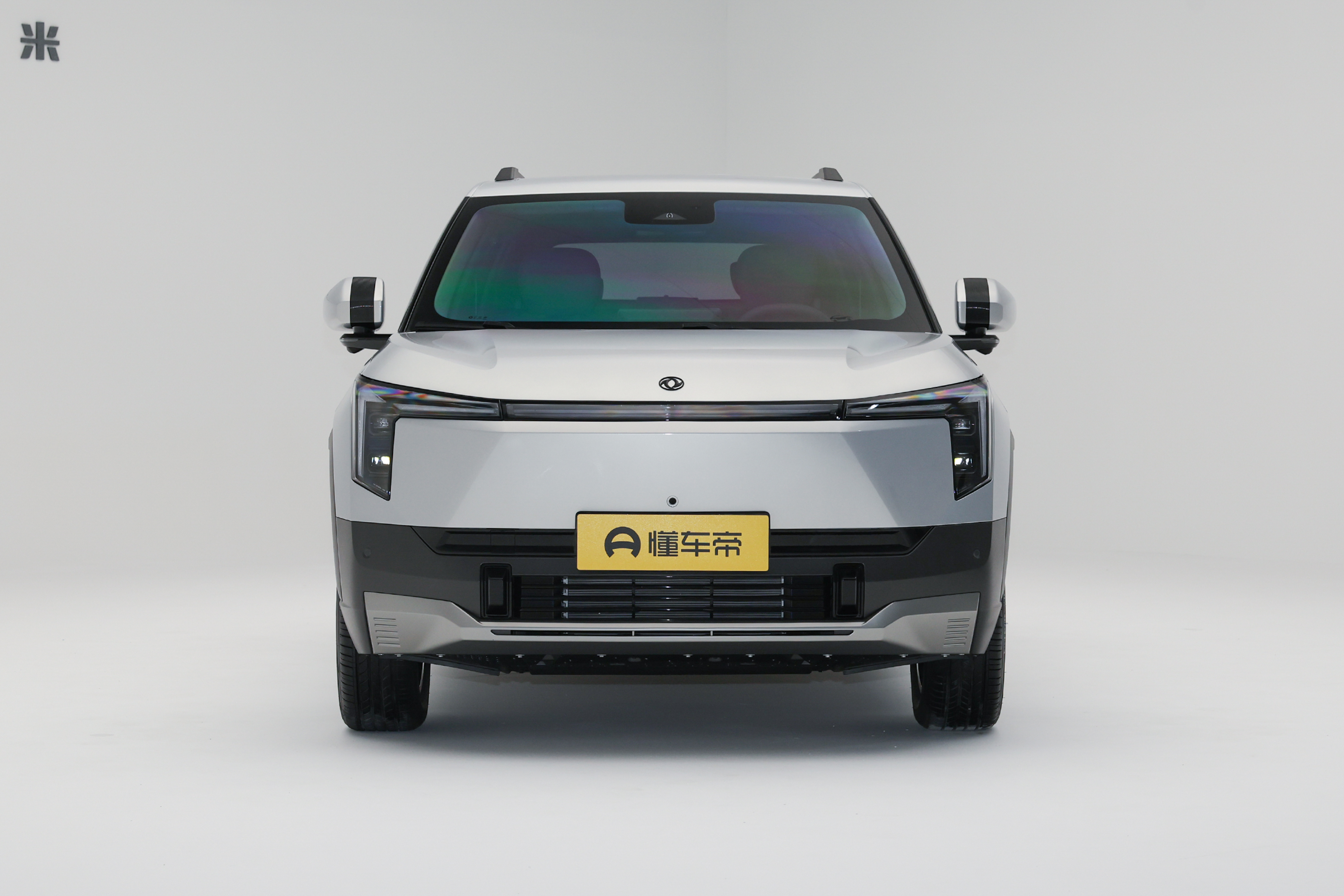 东风纳米06：价格亲民，配置够用，适合家用纯电SUV