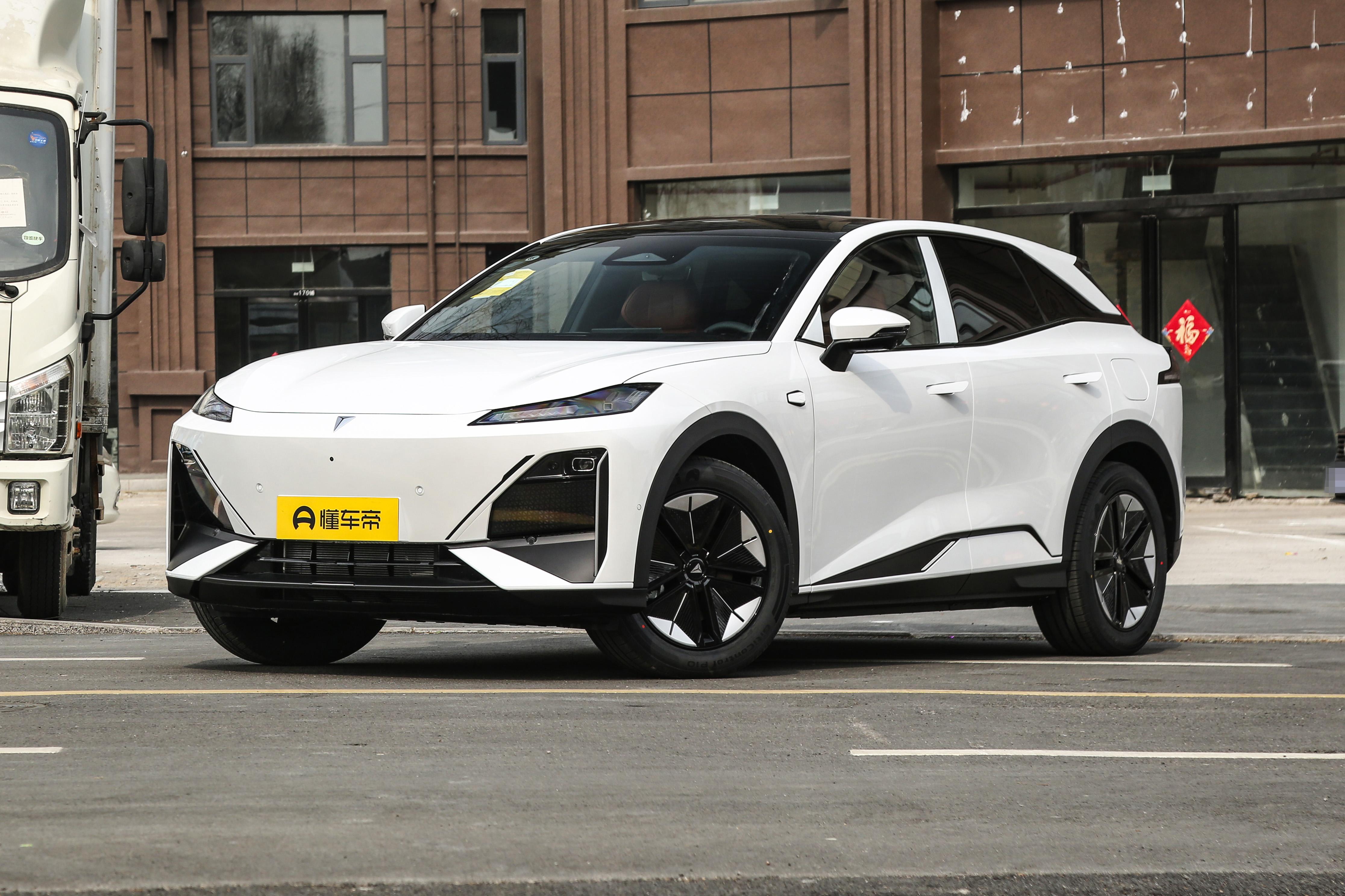 新车 | 12.98万元起/增605公里续航/新配色，2026款零跑C10开启预售