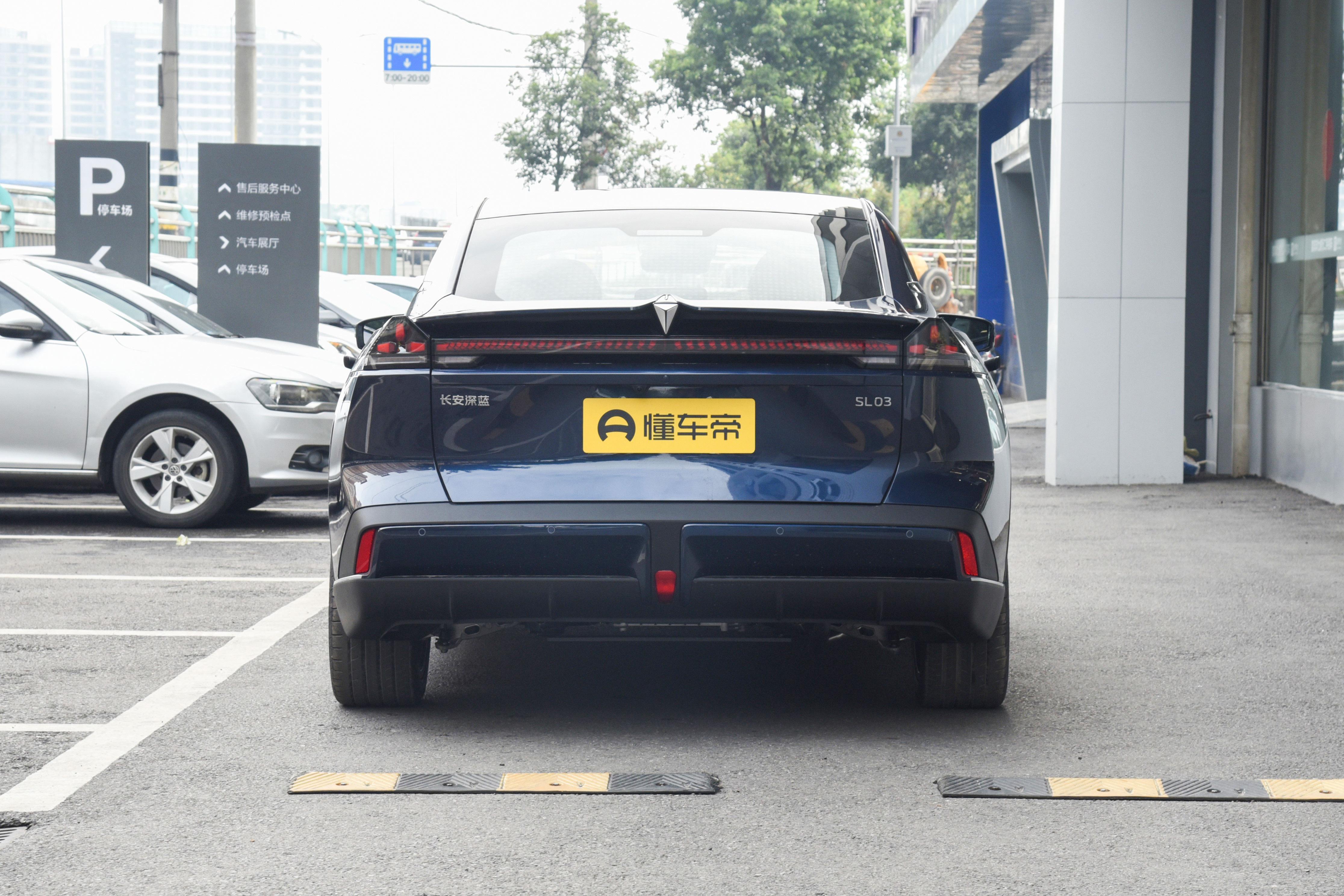 综合续航1200km，长安深蓝SL03实力不错