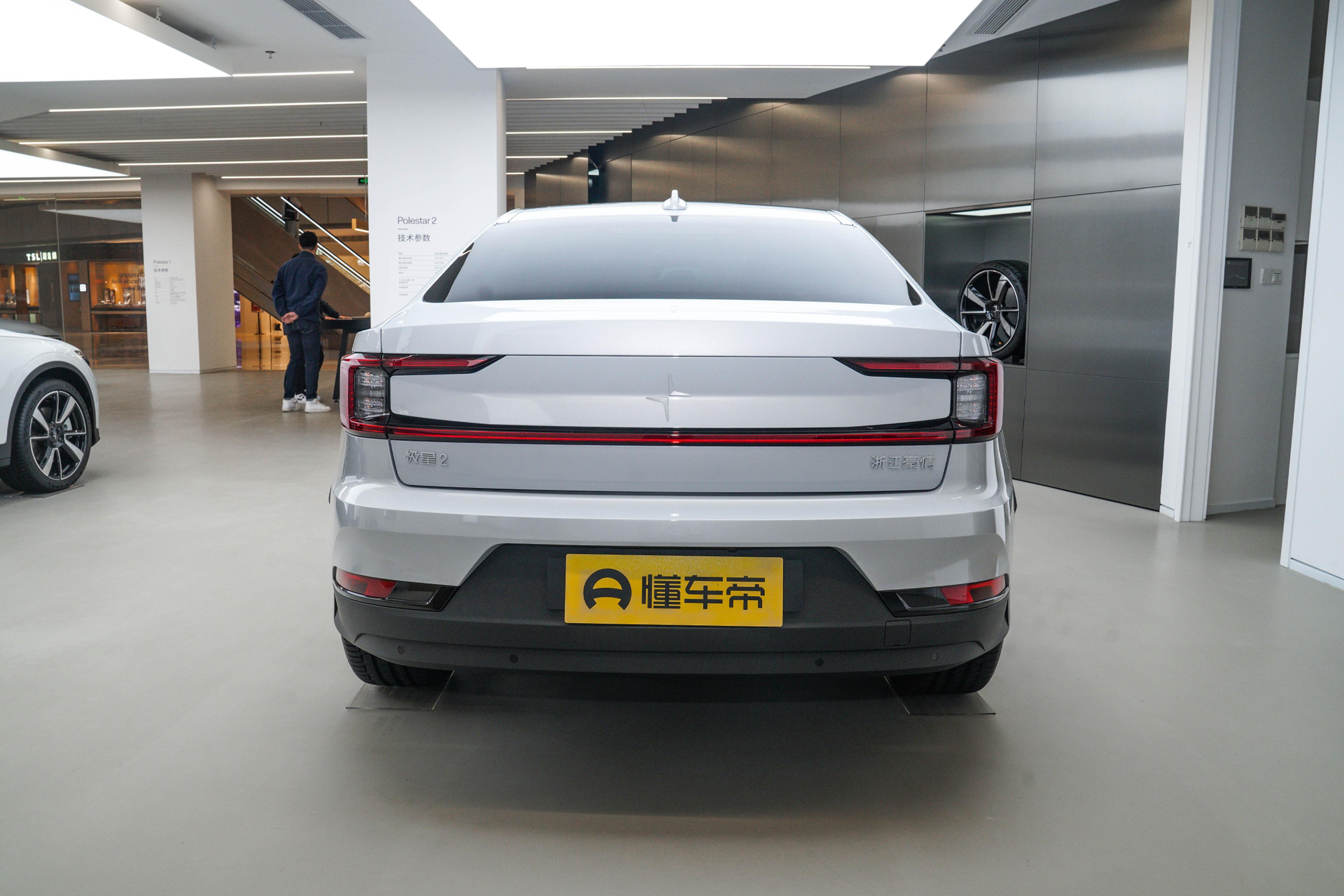 Polestar 2，纯电车型，续航485km，指导价25.78万，值得入手吗？